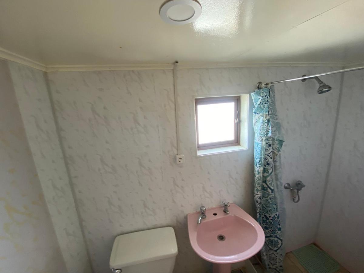 World'S End Hostal Пуерто Наталес Екстериор снимка